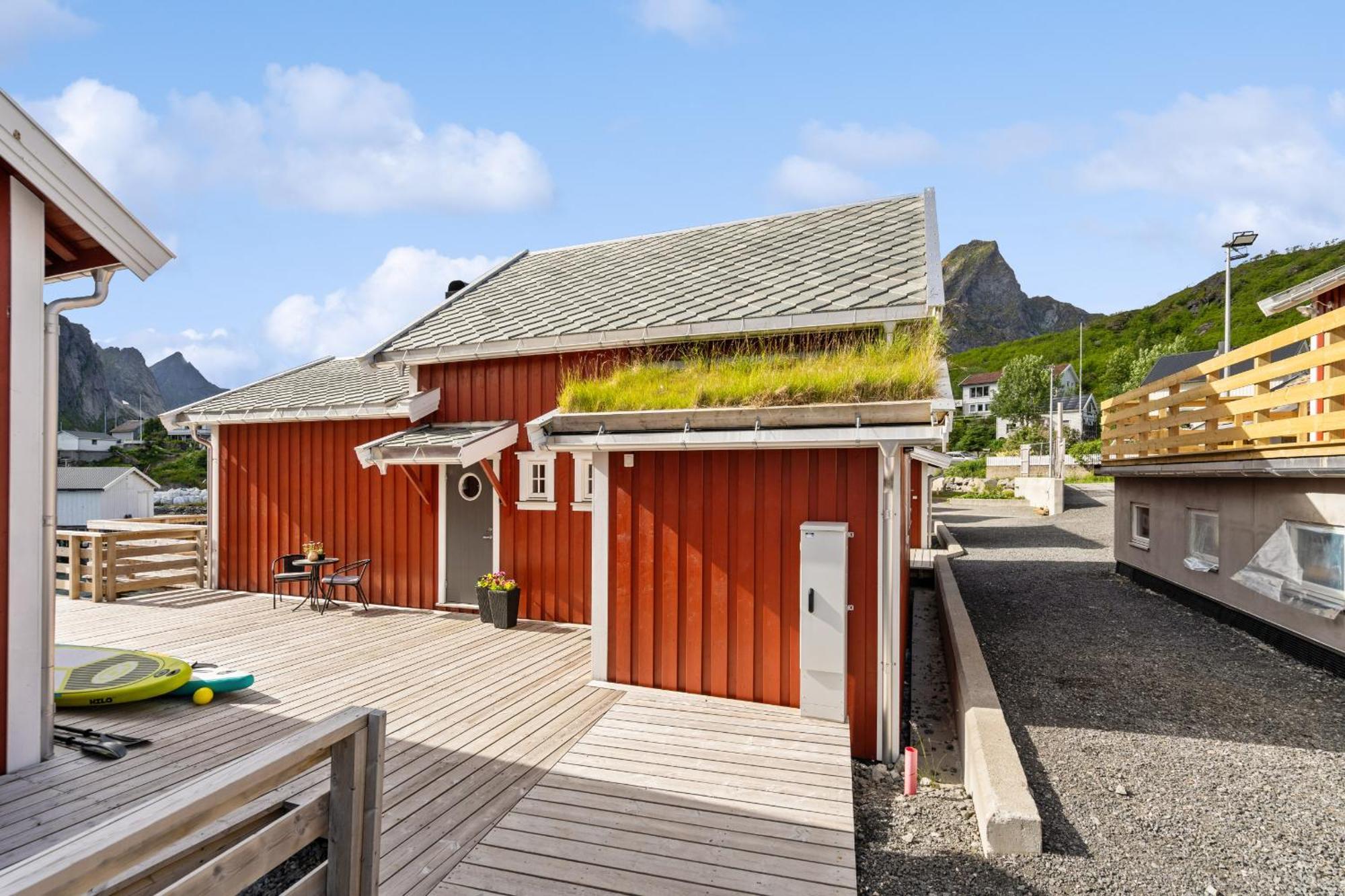 Reine Rorbu, Amaliebua Villa Exterior photo